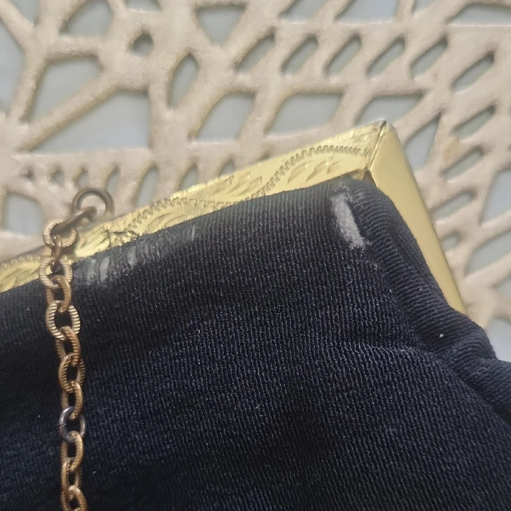 Black Evening Purse with Matching Coin Purse – Chain Strap – Classic